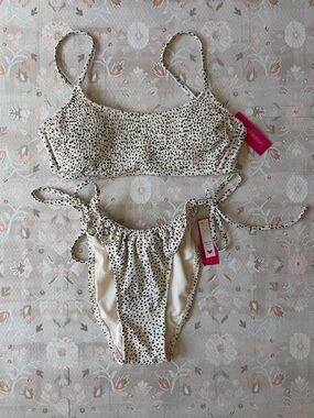NWT Xhilaration Smocked Bralette Bikini Set - Size L Top & XL Bottoms